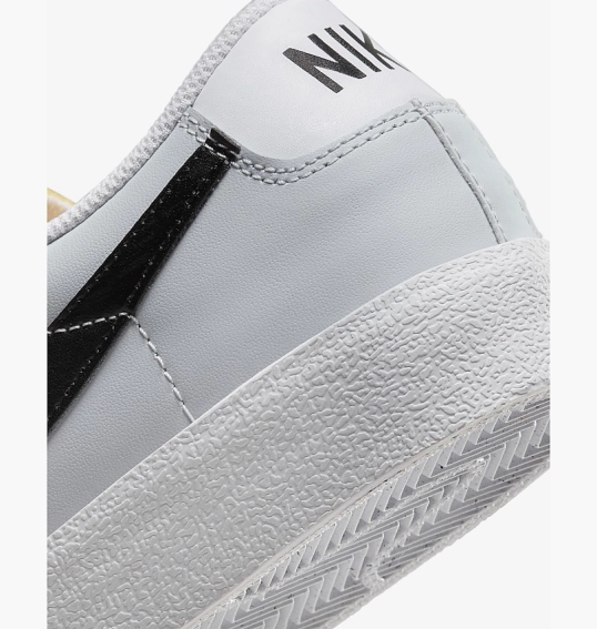 Кросівки Nike Blazer Low 77 Vintage White DZ3480-100 фото 15 — інтернет-магазин Tapok