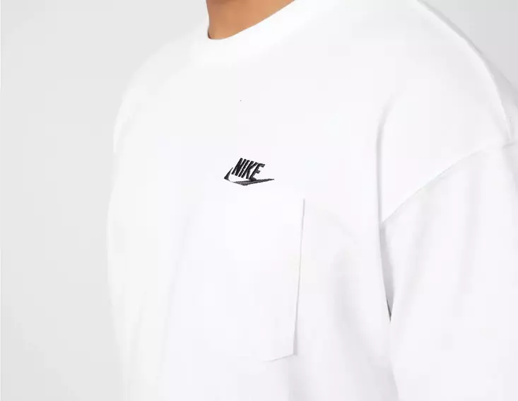 Футболка Nike Nsw Premium Essentials Pocket T-Shirt White DQ9295-100-2 фото 5 — интернет-магазин Tapok