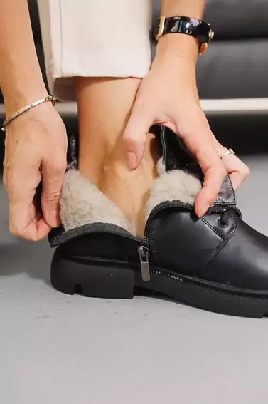 Женские ботинки кожаные зимние черные Milord 1070 фото 18 — интернет-магазин Tapok