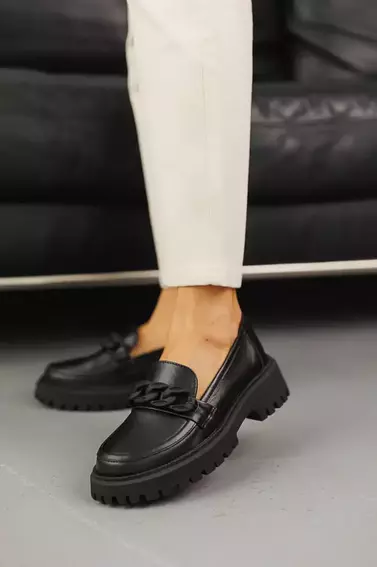 Жіночі туфлі шкіряні весняно-осінні чорні Emirro Фурнітура фото 3 — інтернет-магазин Tapok