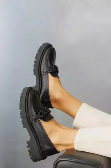 Жіночі туфлі шкіряні весняно-осінні чорні Emirro Фурнітура фото 8 — інтернет-магазин Tapok
