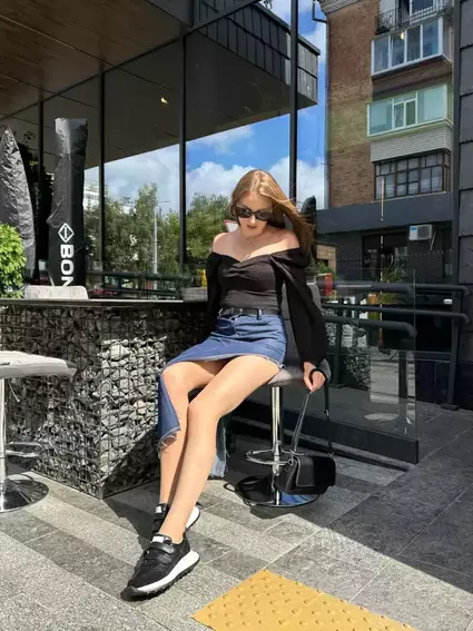 Кроссовки женские кожаные черного цвета с вставками замши фото 8 — интернет-магазин Tapok