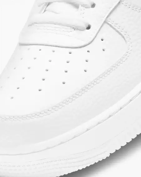 Кроссовки Nike Air Force 1 07 White CT2302-100 фото 2 — интернет-магазин Tapok