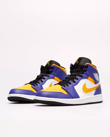 Кроссовки мужские Jordan 1 Mid DQ8426-517 фото 1 — интернет-магазин Tapok