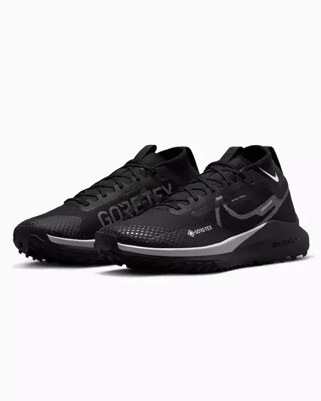 Кросівки чоловічі Nike REACT PEGASUS TRAIL 4 GTX DJ7926-001 фото 1 — інтернет-магазин Tapok