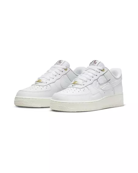 Кросівки чоловічі NIKE AIR FORCE 1 07 PRM DQ7664-100 фото 1 — інтернет-магазин Tapok