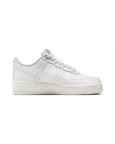 Кросівки чоловічі NIKE AIR FORCE 1 07 PRM DQ7664-100 фото 7 — інтернет-магазин Tapok