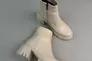 Ботинки женские кожаные молочного цвета на каблуках демисезонные Фото 12