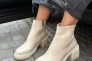 Ботинки женские кожаные молочного цвета на каблуках демисезонные Фото 15