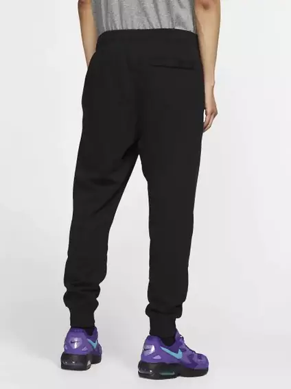 Брюки Nike CLUB JGGR FT BV2679-010 фото 2 — интернет-магазин Tapok