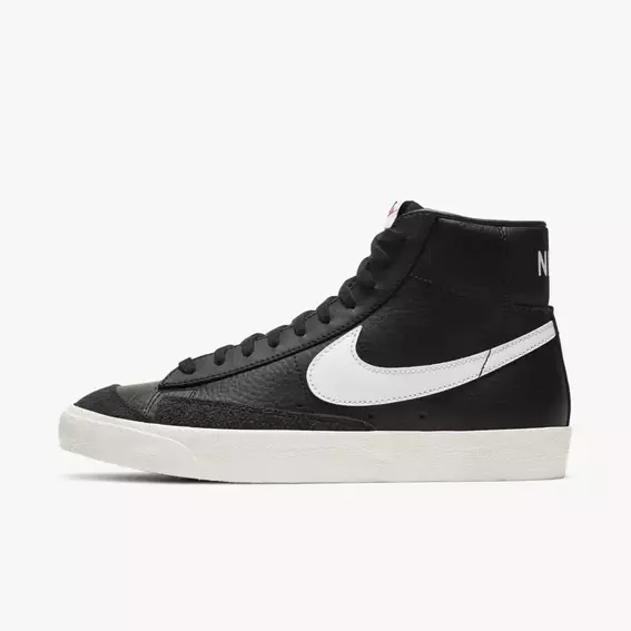 Кросівки Nike  Blazer Mid '77 Vintage BQ6806-002 фото 1 — інтернет-магазин Tapok