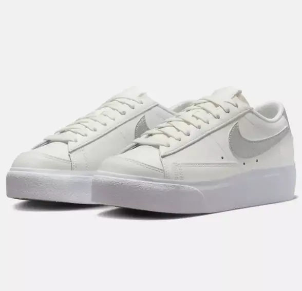 Кроссовки Nike W BLAZER LOW PLATFORM ESS DQ7571-101 фото 2 — интернет-магазин Tapok