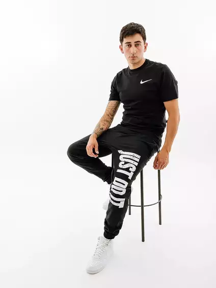 Брюки Nike M NK DNA WOVEN PANT SSNL DX3565-010 фото 4 — интернет-магазин Tapok