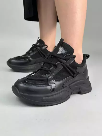 Кросівки жіночі шкіряні чорні із вставками сітки фото 1 — інтернет-магазин Tapok
