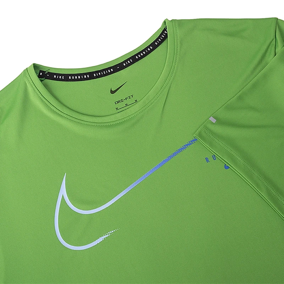 Мужская Футболка Nike M NK DF UV RUN DVN MILER GX Зеленый фото 3 — интернет-магазин Tapok