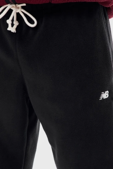 Брюки New Balance Athletics Polar MP33543BK фото 5 — интернет-магазин Tapok