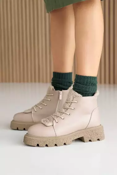Женские ботинки кожаные зимние бежевые OLLI 24 фото 10 — интернет-магазин Tapok