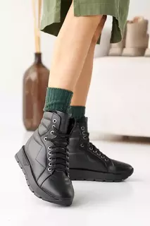 Жіночі кросівки шкіряні зимові чорні VlaMar 753