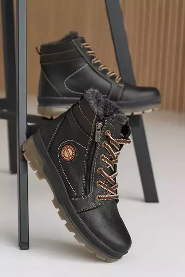 Підліткові черевики шкіряні зимові чорні Levons 122 фото 1 — інтернет-магазин Tapok