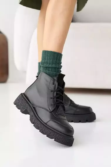 Жіночі черевики шкіряні зимові чорні Solo 188 фото 1 — інтернет-магазин Tapok