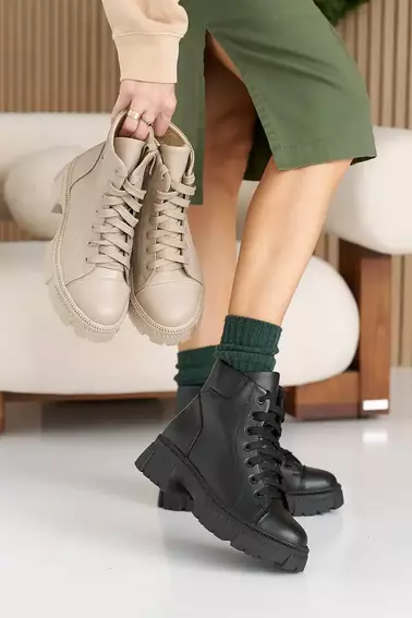 Жіночі черевики шкіряні зимові чорні Udg 24178/1А фото 3 — інтернет-магазин Tapok