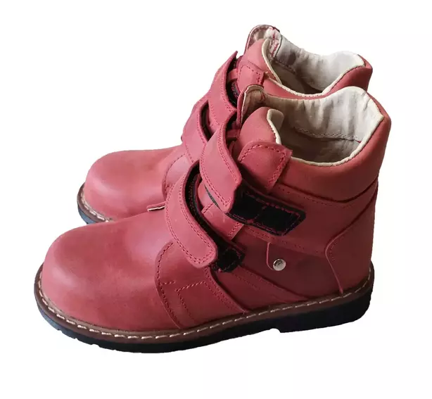 Дитячі ортопедичні черевики з супінатором FootCare FC-115 червоні фото 3 — інтернет-магазин Tapok