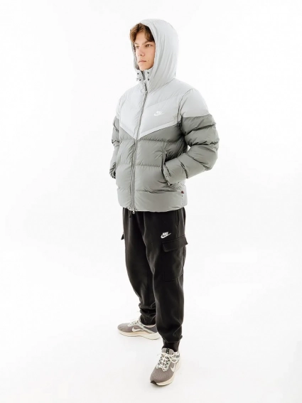 Куртка Nike FB8185-077 фото 5 — интернет-магазин Tapok