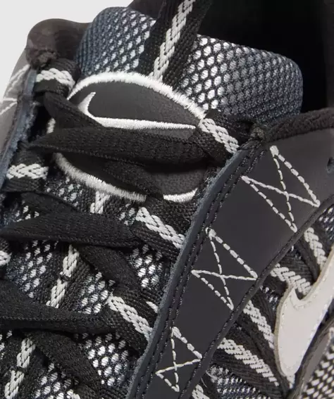 Кросівки чоловічі Nike Air Humara Qs Sneaker Grey FJ7098-002 фото 6 — інтернет-магазин Tapok