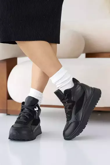 Жіночі кросівки шкіряні зимові чорні Yuves 272 хутро фото 7 — інтернет-магазин Tapok