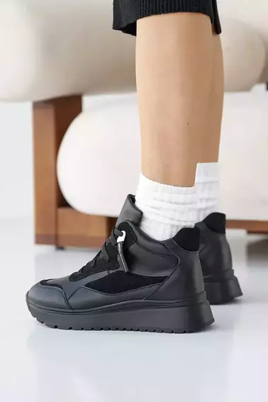 Жіночі кросівки шкіряні зимові чорні Yuves 272 хутро фото 8 — інтернет-магазин Tapok