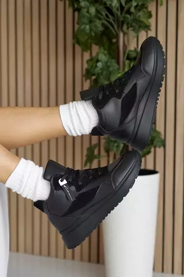 Жіночі кросівки шкіряні зимові чорні Yuves 272 хутро фото 13 — інтернет-магазин Tapok