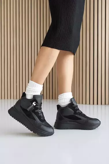 Жіночі кросівки шкіряні зимові чорні Yuves 272 хутро фото 15 — інтернет-магазин Tapok