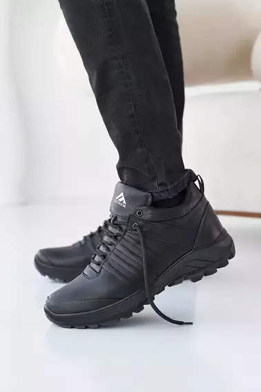 Мужские кроссовки кожаные зимние черные Extrem 1722 фото 1 — интернет-магазин Tapok
