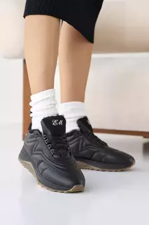 Женские кроссовки кожаные зимние черные Emirro 10271-01