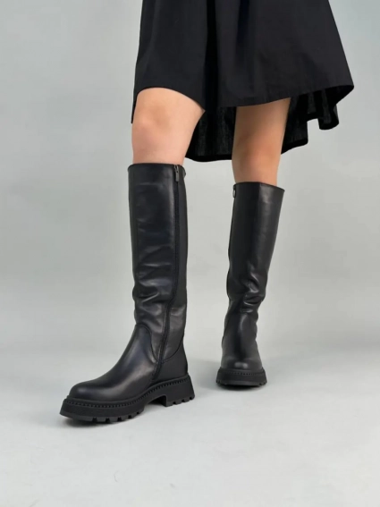 Сапоги женские кожаные черного цвета зимние фото 3 — интернет-магазин Tapok