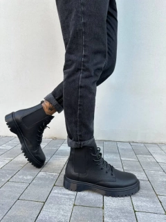 Ботинки мужские кожа флотар черного цвета демисезонные
