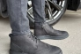 Ботинки мужские из нубука черного цвета демисезонные Фото 1