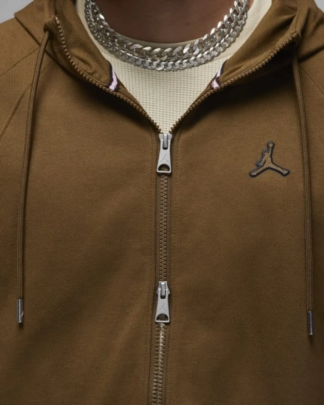 Куртка Air Jordan Essentials Brown DJ0886-385 фото 6 — интернет-магазин Tapok
