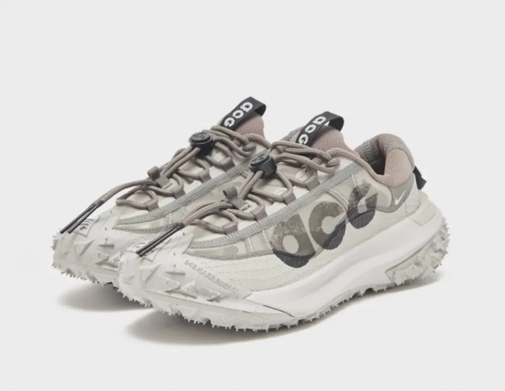 Кросівки Nike Acg Mountain Fly 2 Grey DV7903-003 фото 3 — інтернет-магазин Tapok