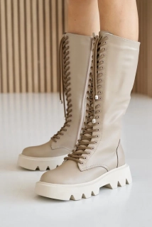 Женские ботинки кожаные зимние бежевые Caiman М20 высокие