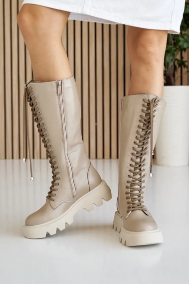 Женские ботинки кожаные зимние бежевые Caiman М20 высокие фото 7 — интернет-магазин Tapok