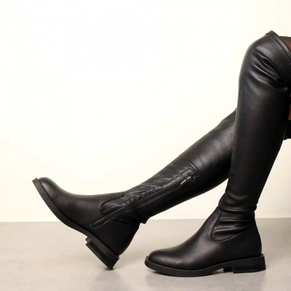 Ботфорты кожаные женские 586937 Черные фото 2 — интернет-магазин Tapok