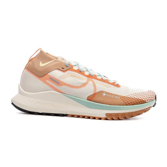 Кроссовки Nike REACT PEGASUS TRAIL 4 GTX FN8886-181 фото 2 — интернет-магазин Tapok