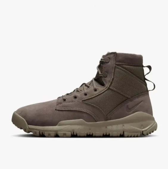 Мужские ботинки NIKE SFB 6 NSW LEATHER 862507-201 фото 1 — интернет-магазин Tapok