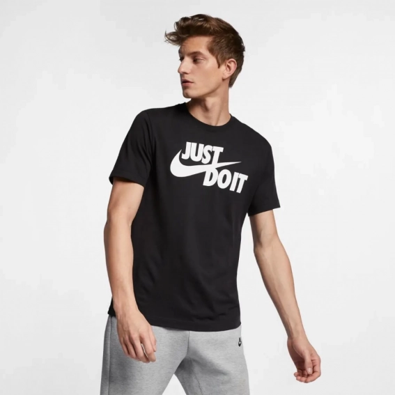 Футболка чоловіча Nike M Nsw Tee Just Do It Swoosh Black AR5006-011 фото 4 — інтернет-магазин Tapok