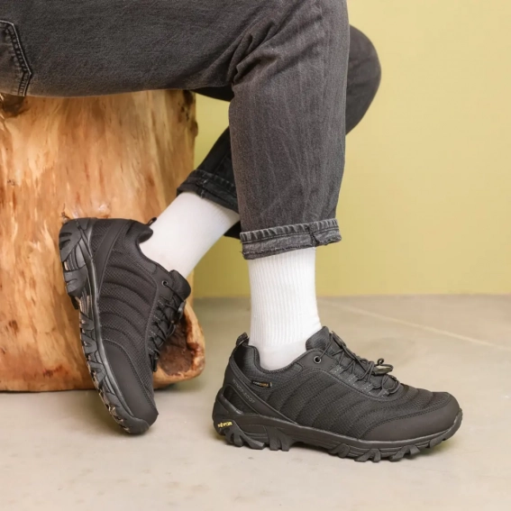 Кросівки чоловічі термо 586169 Чорні фото 1 — інтернет-магазин Tapok