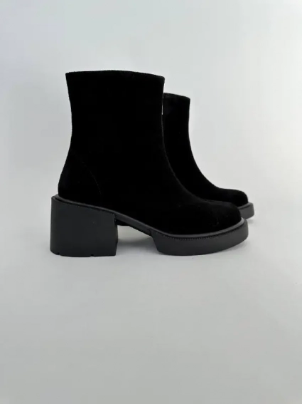 Ботинки женские замшевые черные на каблуках демисезонные фото 10 — интернет-магазин Tapok