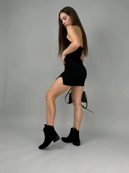 Ботинки ковбойки женские замшевые черного цвета на каблуке демисезонные с замком фото 8 — интернет-магазин Tapok
