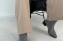 Черевики ковбойки жіночі замшеві сірого кольору на підборах демісезонні. Фото 2