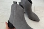Ботинки ковбойки женские замшевые серого цвета на каблуке демисезонные Фото 11